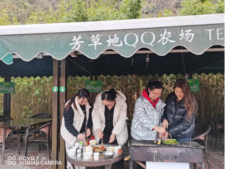快乐“三八”节   幸福畅春游